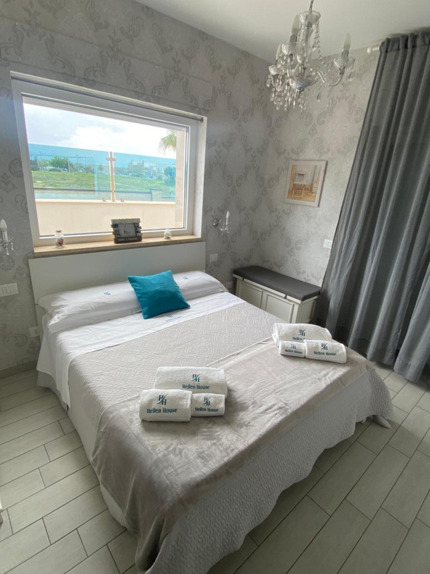 Hellen House Monopoli Villa ภายนอก รูปภาพ
