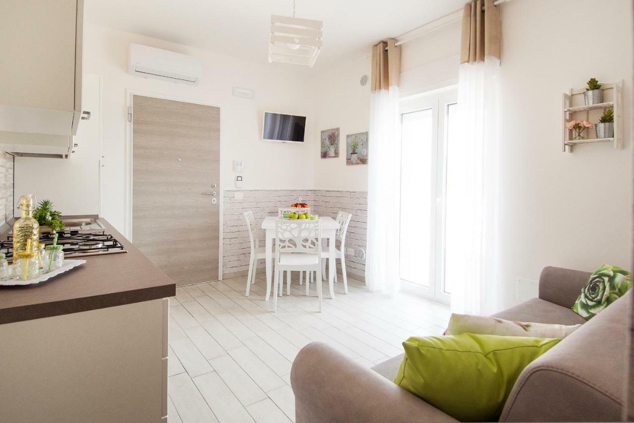 Hellen House Monopoli Villa ภายนอก รูปภาพ